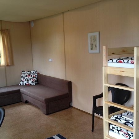 Domki Letniskowe Vertigo Narie โมรอค ภายนอก รูปภาพ