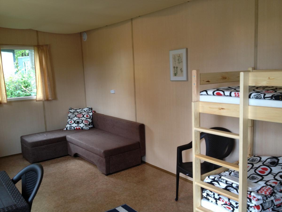 Domki Letniskowe Vertigo Narie โมรอค ภายนอก รูปภาพ